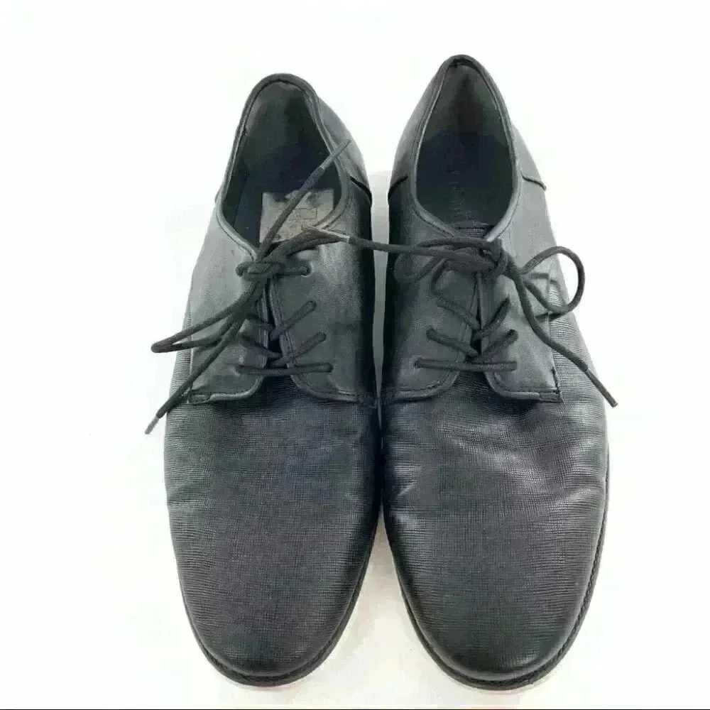 Calvin Klein mens Oxfords size 9.5 42.5 Kadon black white